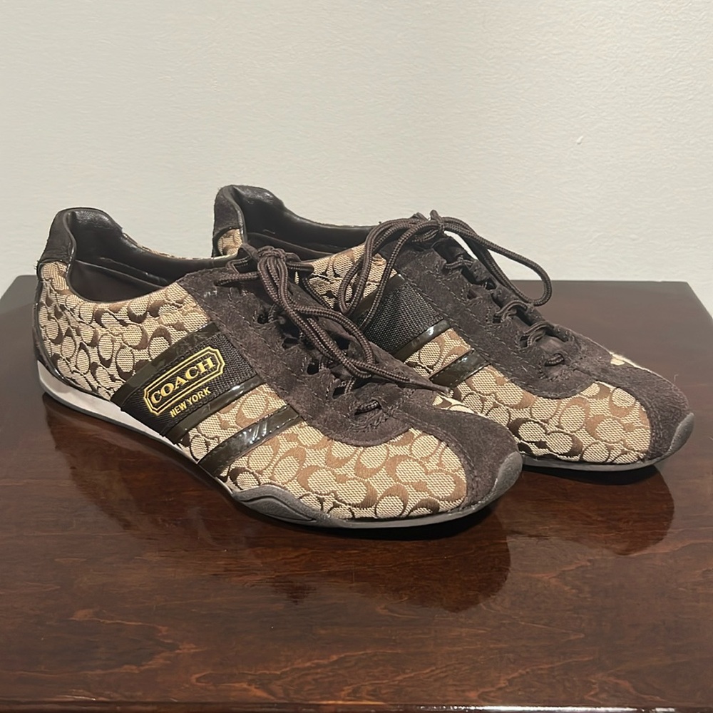 Coach Shoes 👞